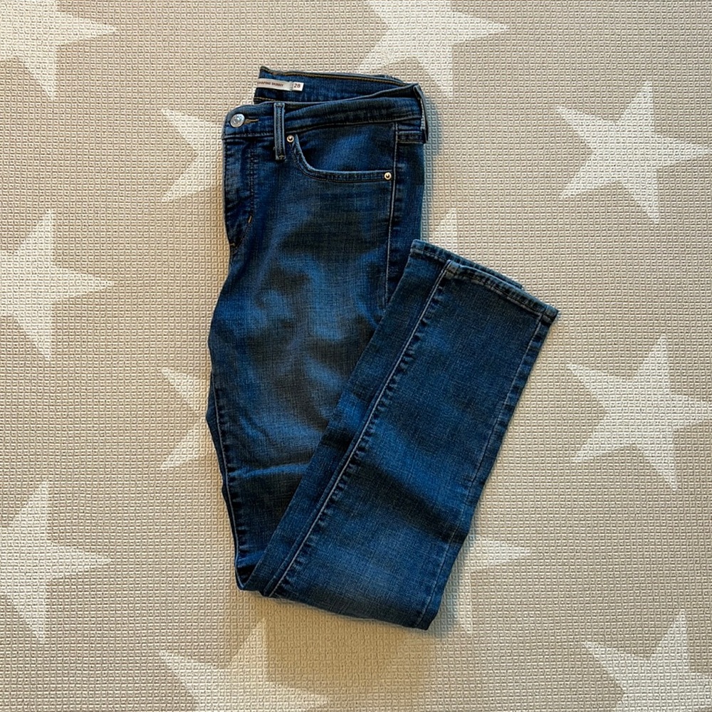 Levi’s 311 Shaping Skinny
